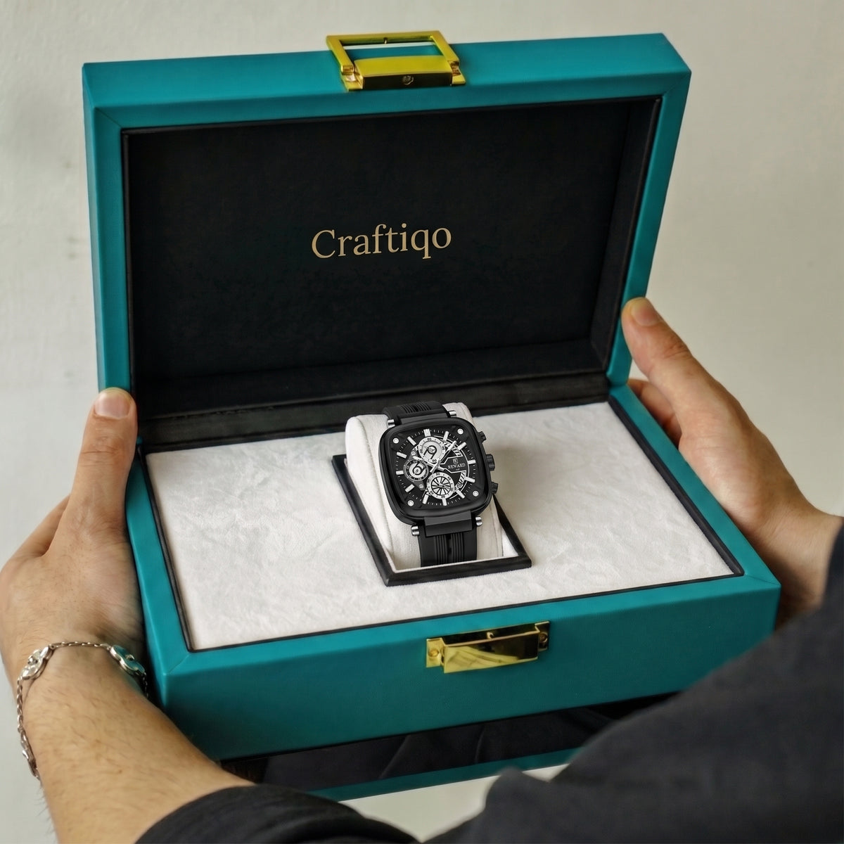 Luxury Reward Chronograph Black Edition